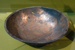 14. Copper Hanseatic dish with an engraving of Humilitas (ca. 1200 AD)